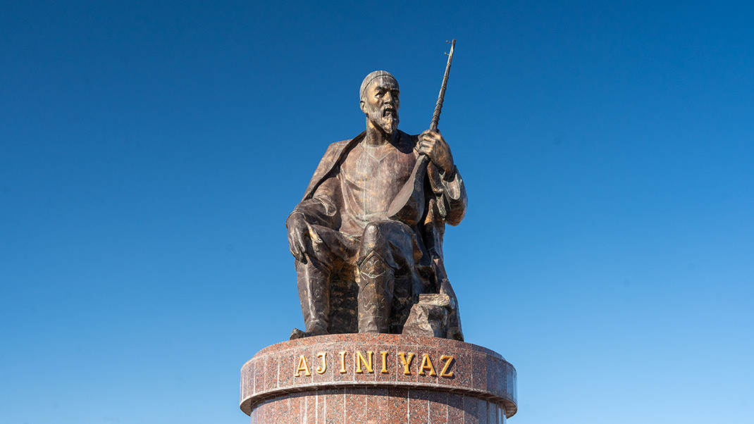 Памятник Косыбай Улы