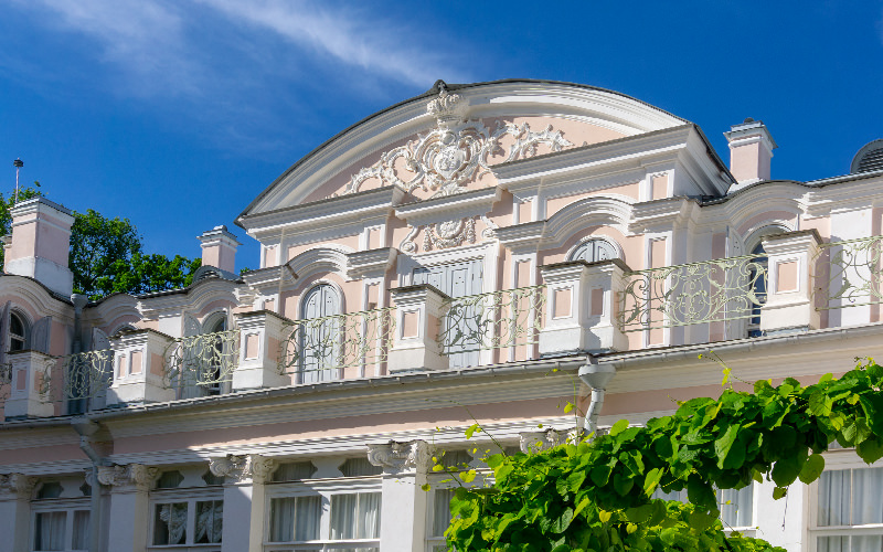 Chinese Palace in Oranienbaum