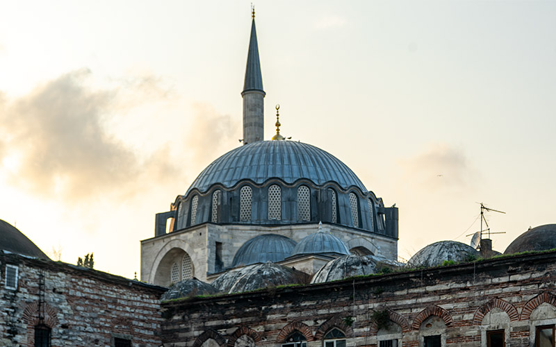 Istanbul on Foot: The Rüstem Pasha Mosque
