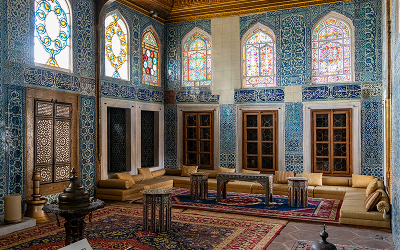 Pavilion of the Sultan (Hünkâr Kasrı) at the New Mosque in Istanbul