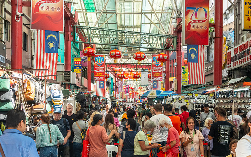 Gastronomic Spots of Kuala Lumpur: Alor Street and Chinatown
