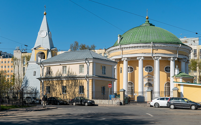 «Кулич и пасха» (Троицкая церковь) в Санкт-Петербурге