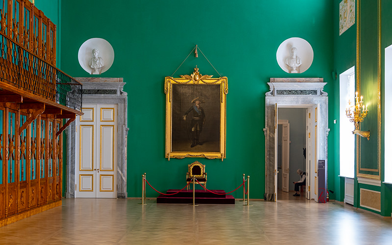 Mikhailovsky Castle in St. Petersburg: Grand Halls