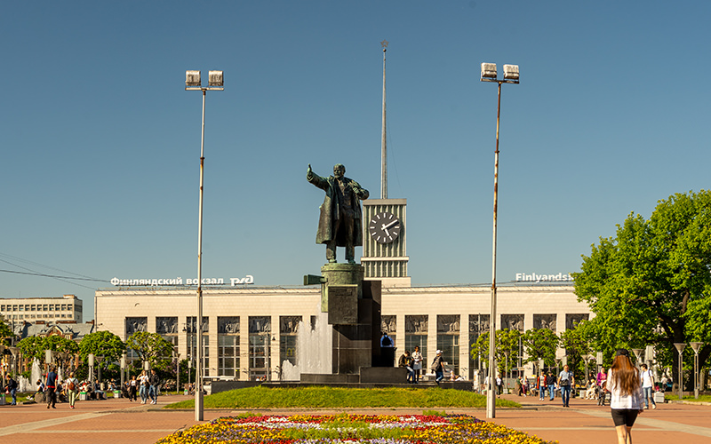 Площадь Ленина в Санкт-Петербурге