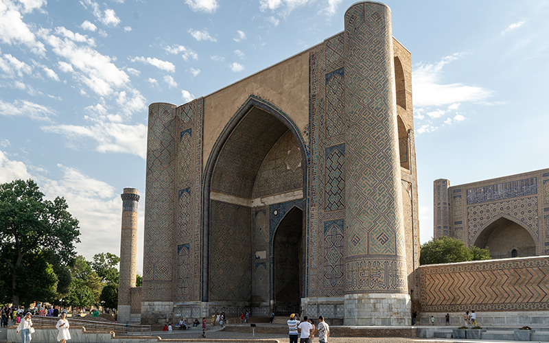 Bibi-Khanym: The Largest Mosque of Ancient Samarkand