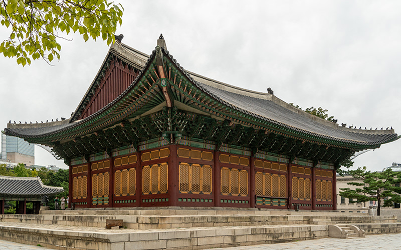 Deoksugung Palace in Seoul