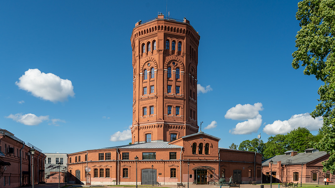 Водонапорная башня главной станции петербургских водопроводов