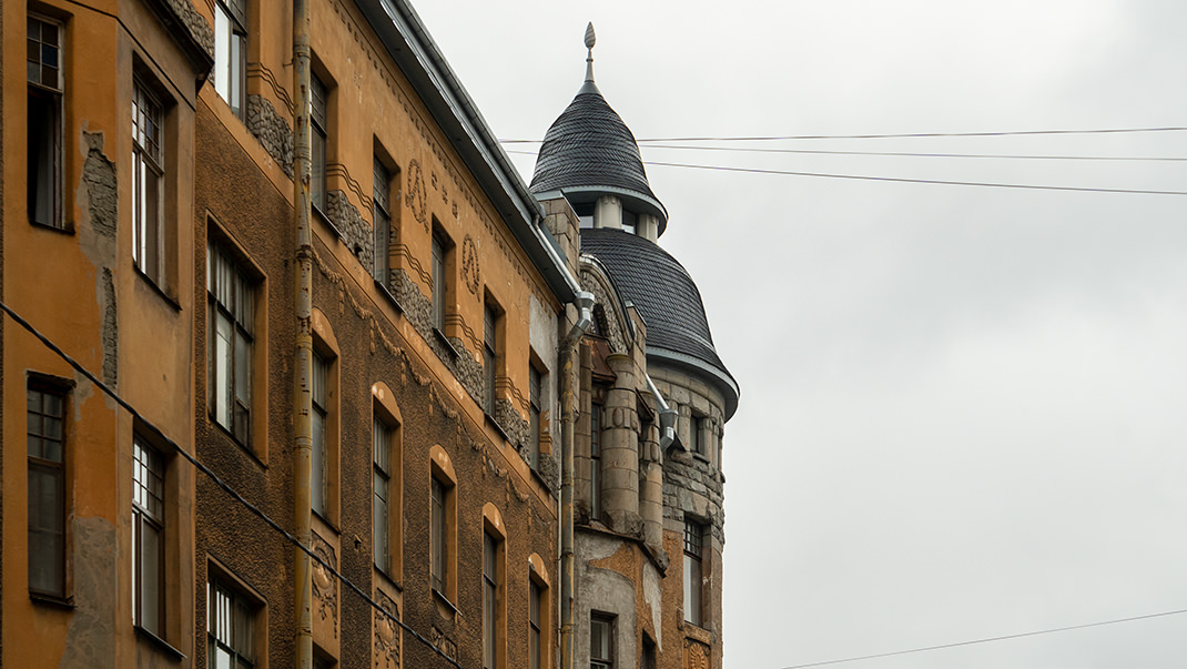 Вид со стороны Волынского переулка