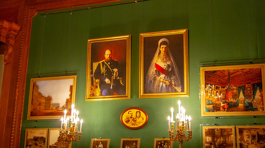 Портреты императора Александра III и Марии Фёдоровны