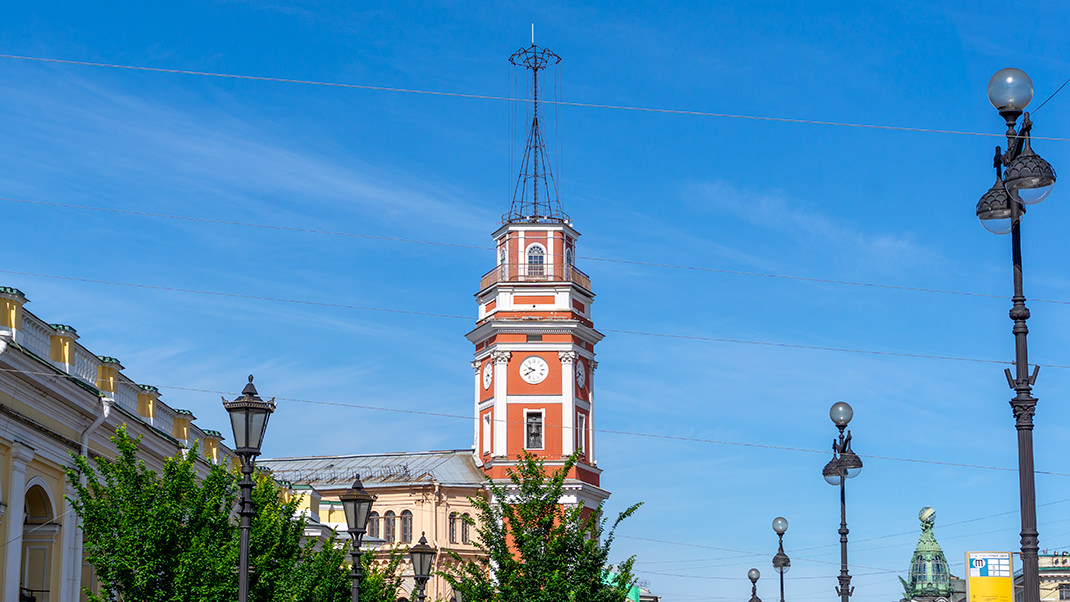 Думская башня на Невском проспекте