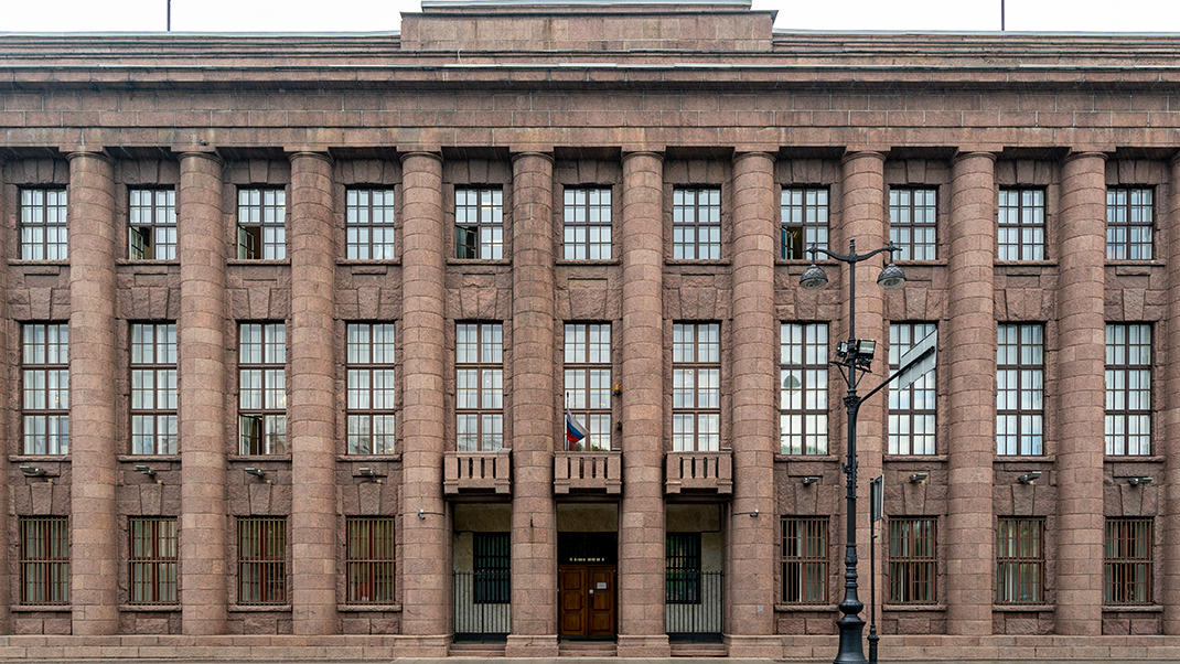 Здание бывшего посольства Германии на Исаакиевской площади