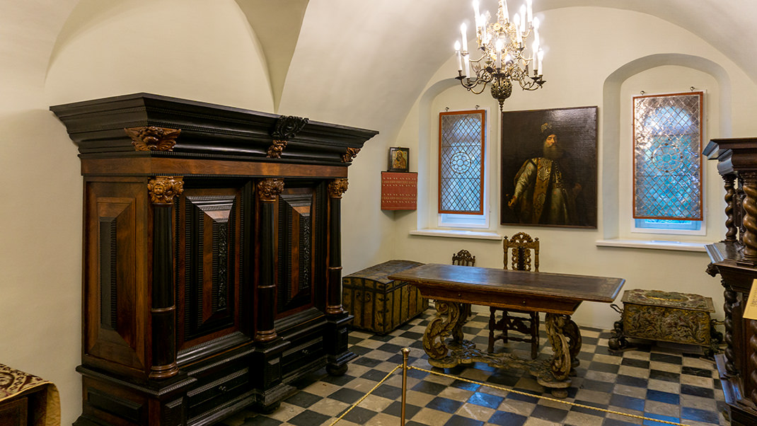 В этой части музея воссоздан интерьер богатого московского дома XVII века