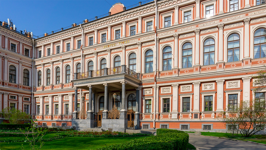 Николаевский дворец в Санкт-Петербурге