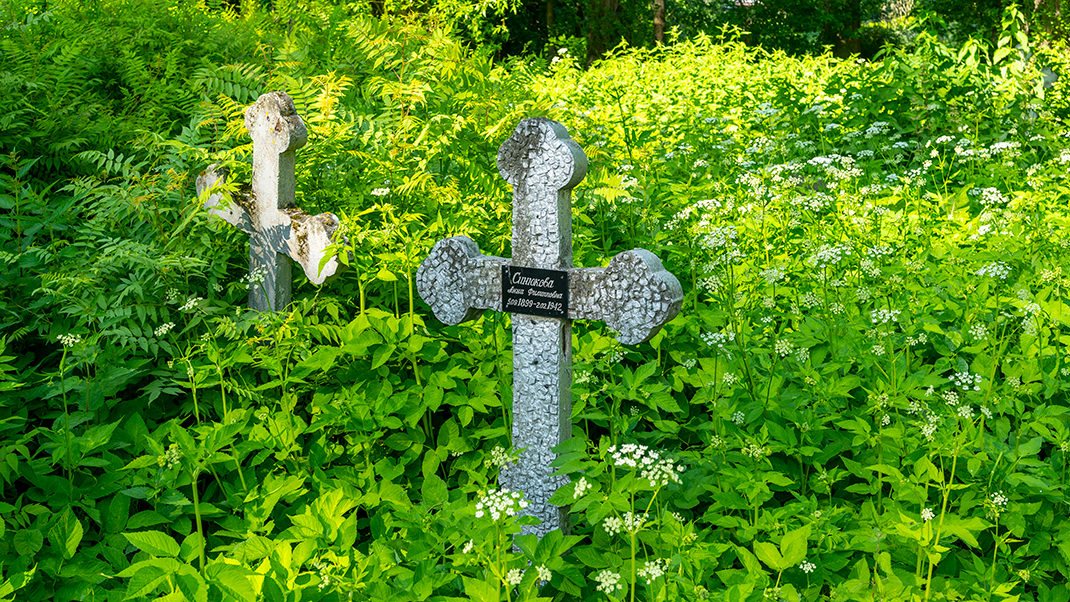 Большая часть захоронений кладбища относится к годам Великой Отечественной войны