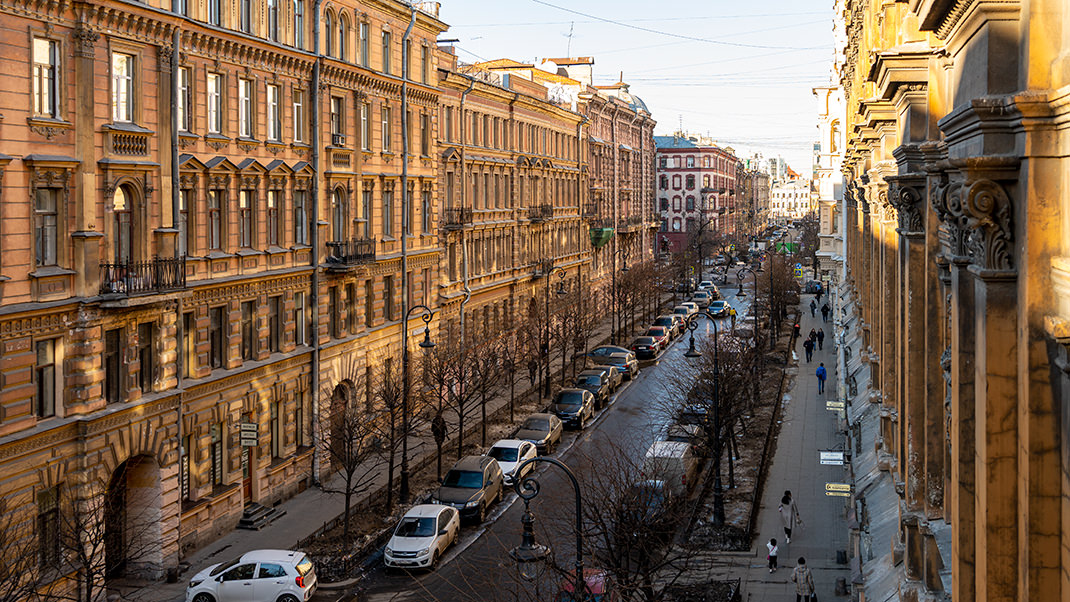 Вид в сторону Пушкинского сквера