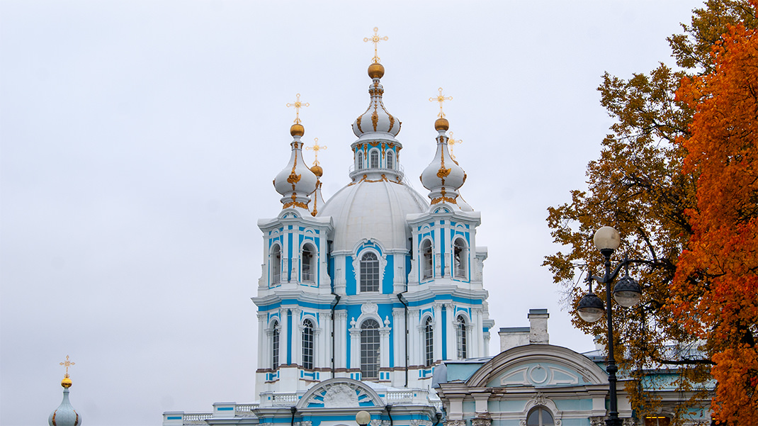 Звонница Смольного собора. Самая высокая смотровая площадка Санкт-Петербурга