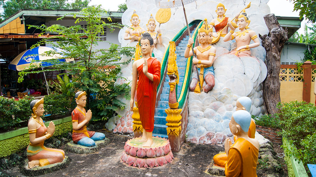 Храм Ада и Рая в Банг Саен