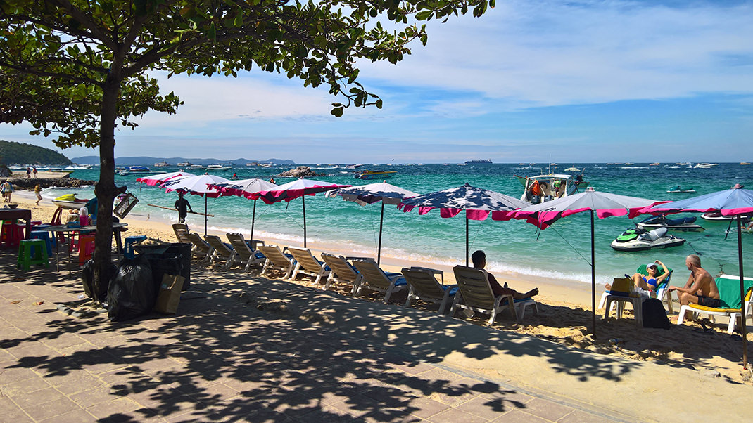 Thong Lang Beach
