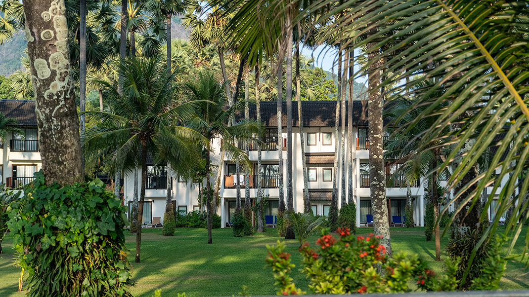 A hotel on the shoreline