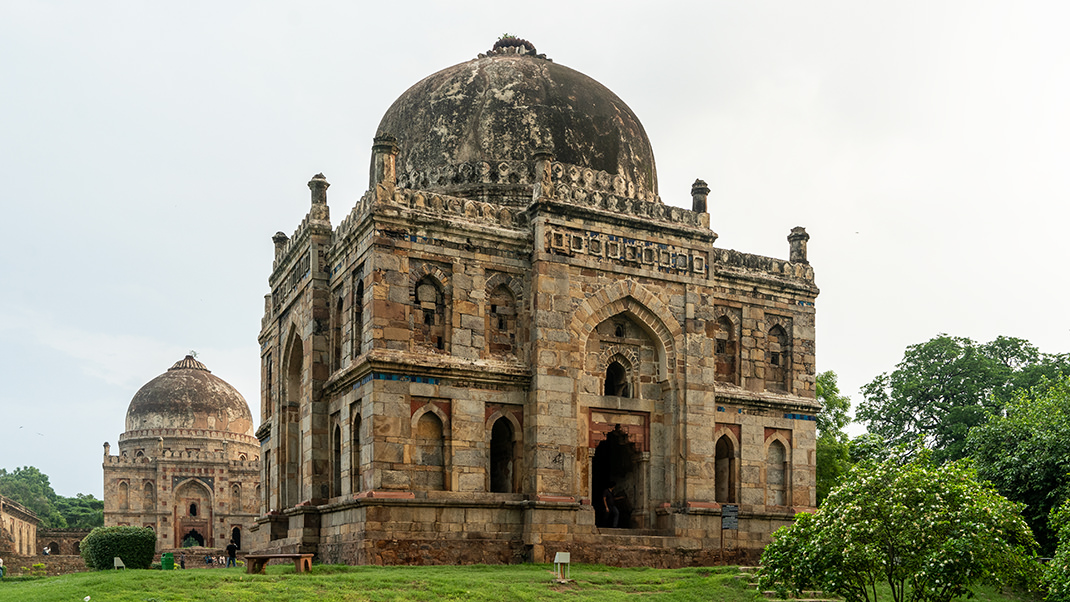 Shish Gumbad