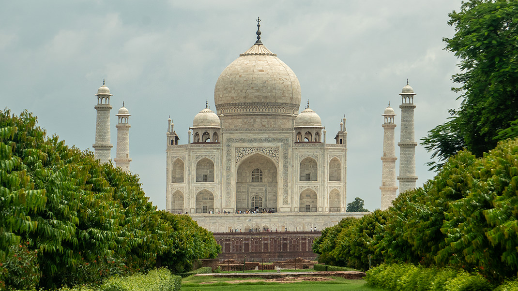 Taj Mahal: one of India's major attractions