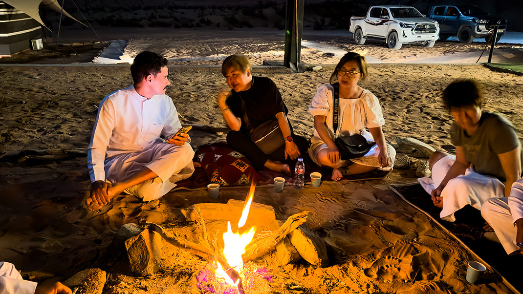 Вечер у костра