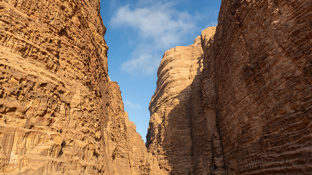 Кемпинг расположен неподалёку от ущелья