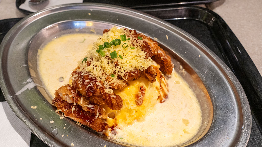 Chicken with omelet and rice cost 22 ringgit