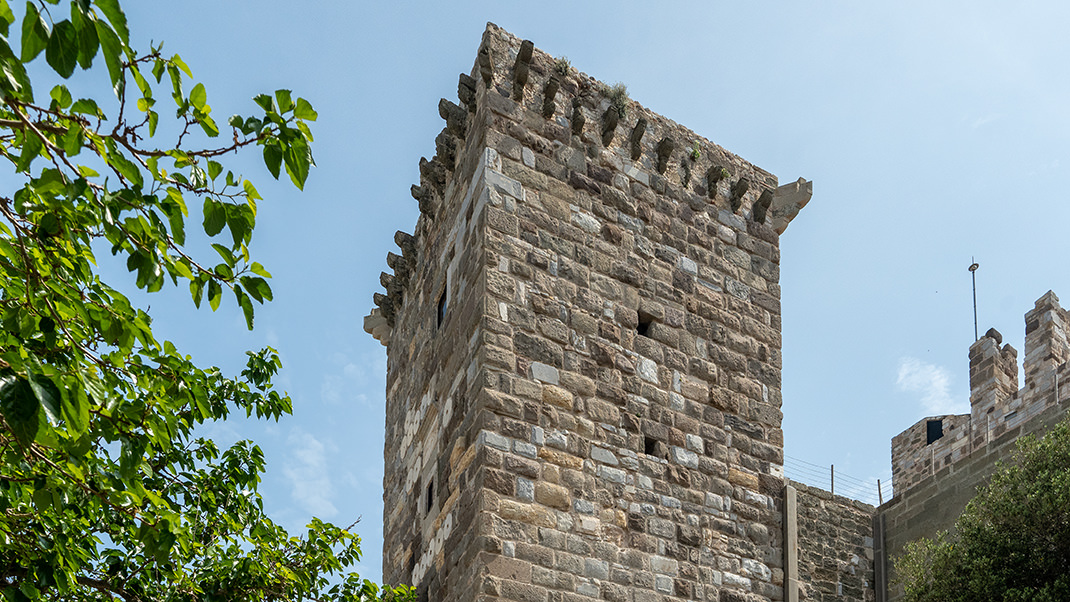 Бодрумский замок был основан рыцарями-иоаннитами в 1406 году