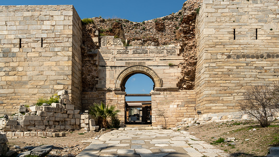 Entrance to the museum grounds