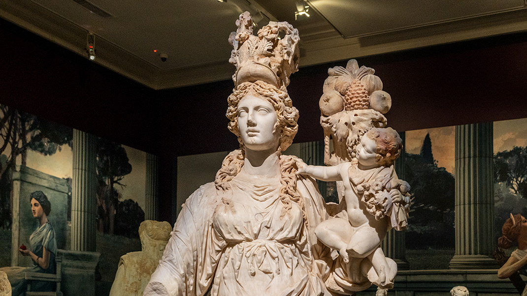 Gallery dedicated to ancient Greek gods