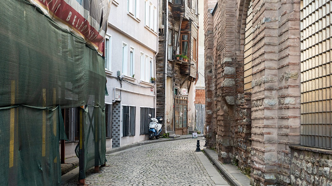 The street near the mosque