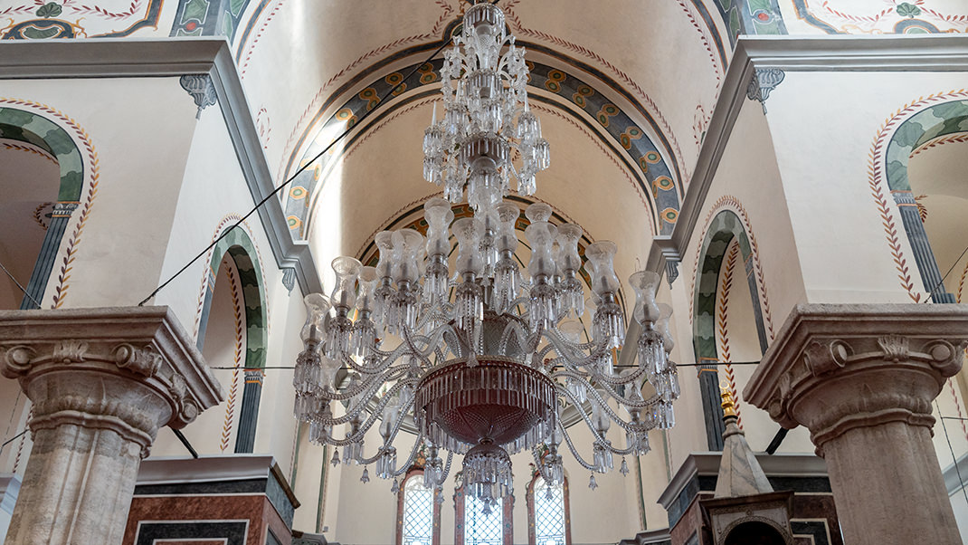 Grand chandelier