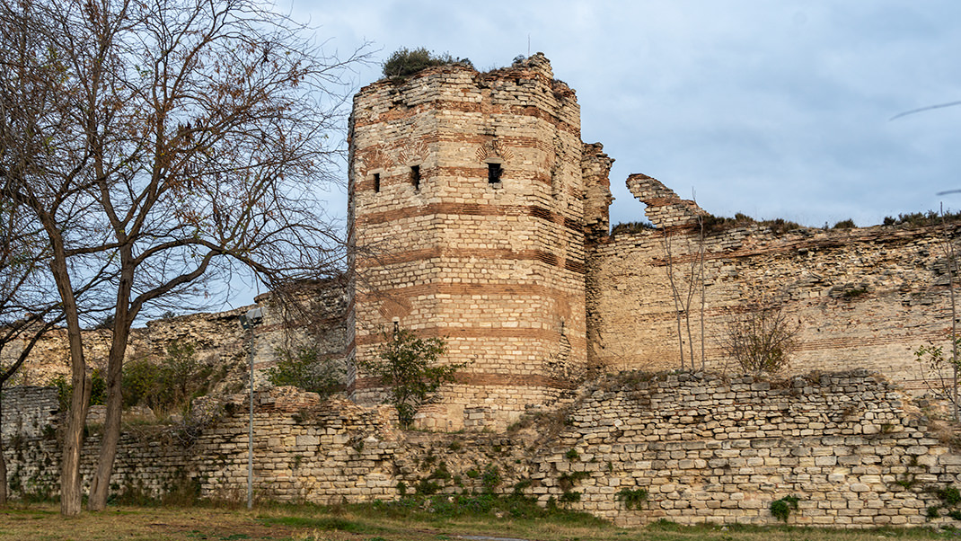 Some parts of the former defensive system were reconstructed during the 500th anniversary of the conquest of Constantinople