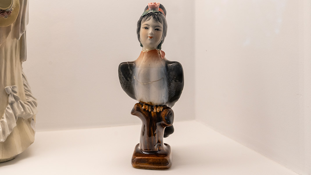 Figurine