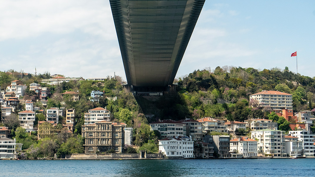 We sail under the bridge