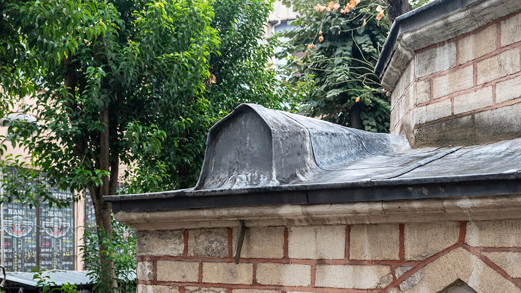 This feature can be seen from the north side of the building