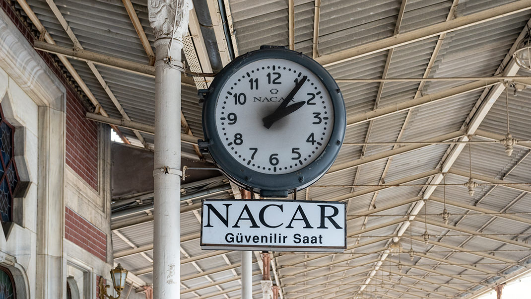 Clock on the platform