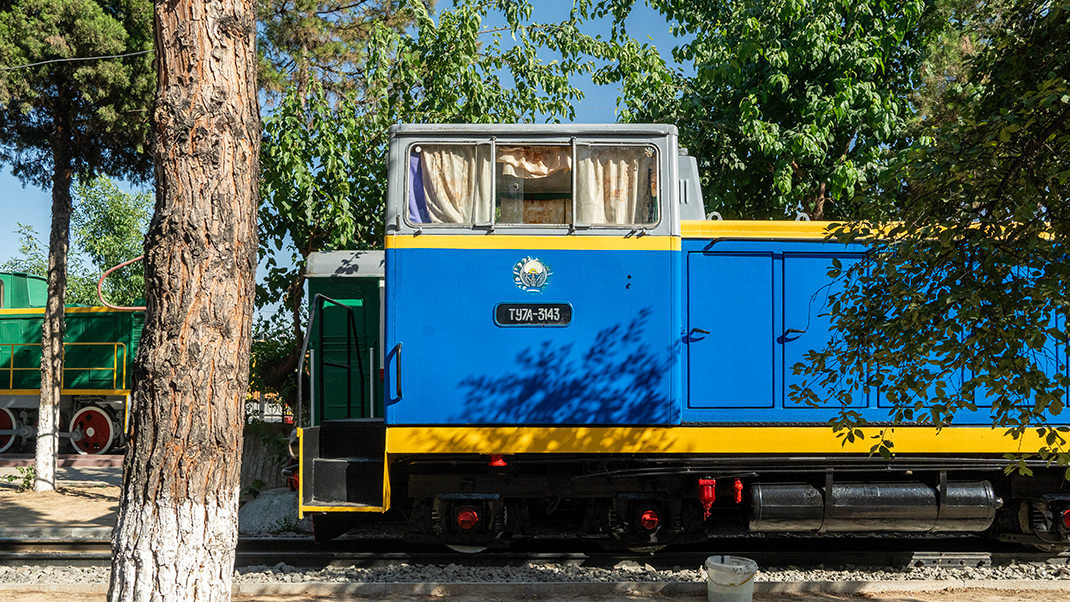 Diesel locomotive TU7